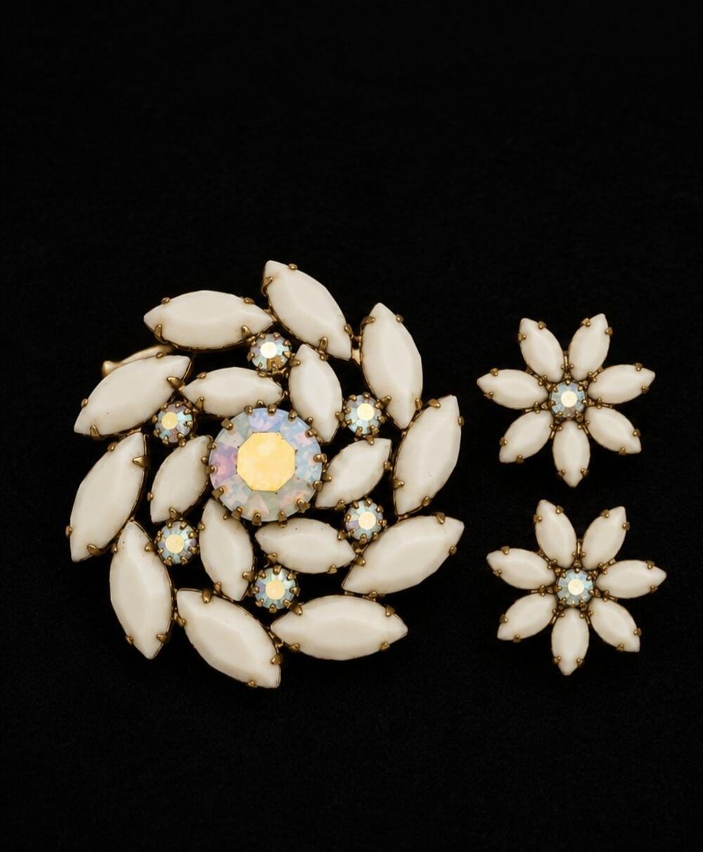 Vintage Mid Century White Milk Glass Navette Brooch & Clip On Earrings Set